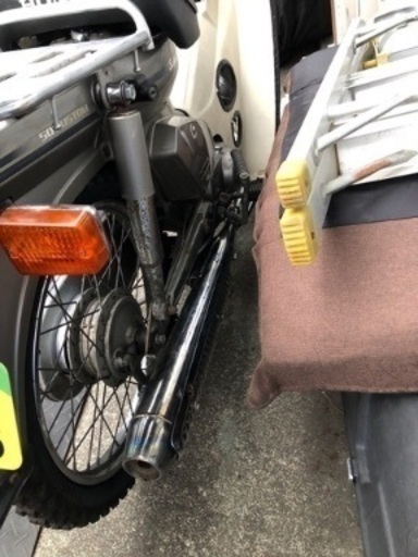 実走15000キロ台　別途費用でカスタムパーツあり、シルバースーパーカブ50カスタム　キャブ4速　ブロックタイヤ 実走15000キロ台 別途費用でカスタムパーツあり、シルバースーパーカブ