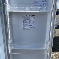 Hisense 2ドア冷凍冷蔵庫　HR-B12C
