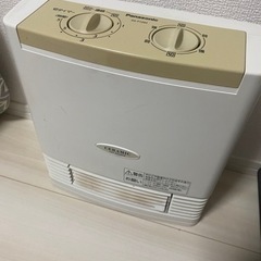 Panasonicセラミックファンヒーター　DS-F1202