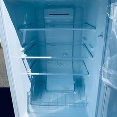 ワールプールジャパン ノンフロン冷凍冷蔵庫　YRZ-F150