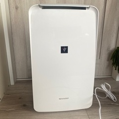 家電　ジメジメ衣類乾燥除湿機　お値下げ！！空調家電　プラズマクラスター7000 