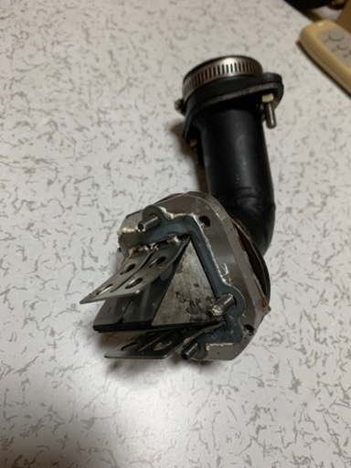 グランドアクシス100、ビーウィズ100、ジョグ90等ワンオフインマニリードバルブ付き グランドアクシス100、ビーウィズ100、ジョグ90等ワンオフインマニ