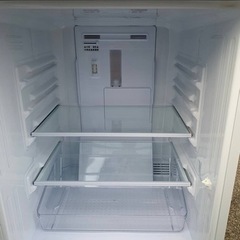 シャープ  ノンフロン冷凍冷蔵庫　SJ-D14B-W