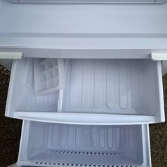 シャープ  ノンフロン冷凍冷蔵庫　SJ-D14B-W