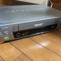 パナソニックVHSレコーダー