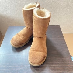 UGGムートンブーツ　23センチ