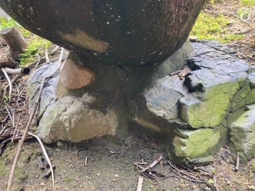 巨大縁先手水鉢立鉢つくばい夏目 立手水鉢③ 天然石国産