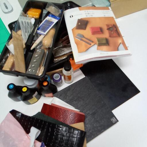 革細工　工具一式