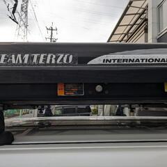 TERZO　ルーフバー　ルーフボックス　スノーボードキャリア