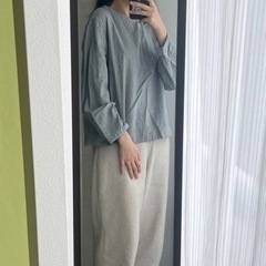 ワンコインで服を譲ります