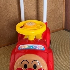 アンパンマン　車