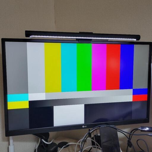 27インチ4Kモニター　LG 27UL500-W