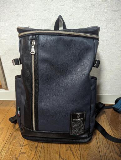 【美品】Bianchi　ビアンキ　レザーリュックサック　14L　ネイビー