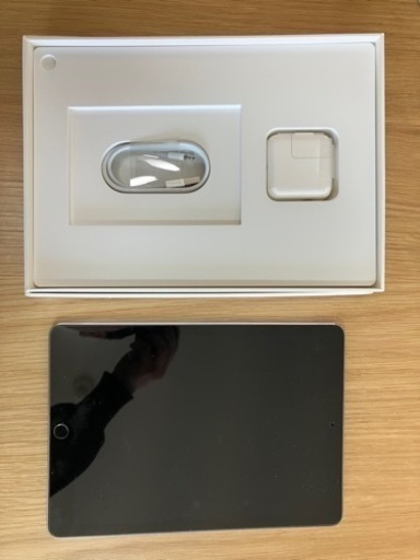 iPad Pro 9.7inch 32GB WiFiモデル　完動品