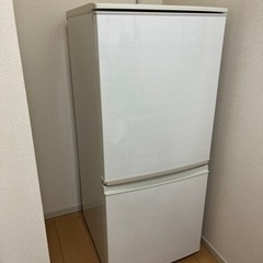 SHARP冷蔵庫　137L