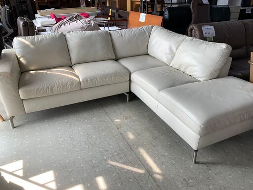 ★来店限定★フロアソファー　NATUZZI EDITONS　ナツッジ・エディションズ　ホワイト　レザー調