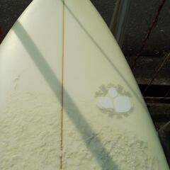 サーフボード(Three weather)