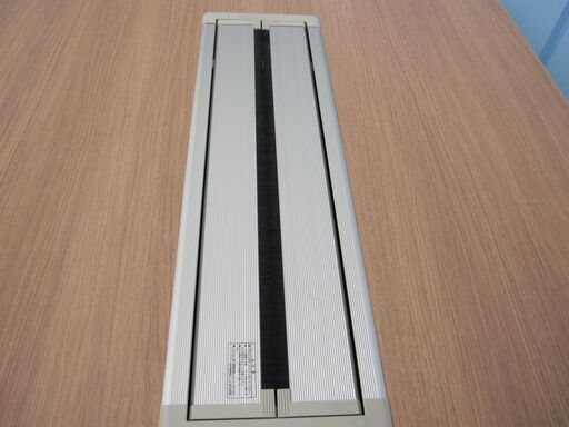 会議テーブル 配線ボックス付き 1800x900 木目チーク オカムラ製