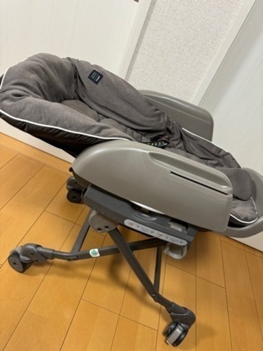 コンビ ネムリラ  オートスウィングベッド   ハイローチェア