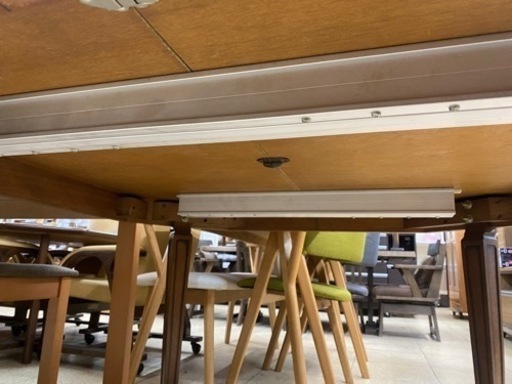 マルニ 高級シリーズ ROYAL ダイニングテーブル 地中海 伸縮なし