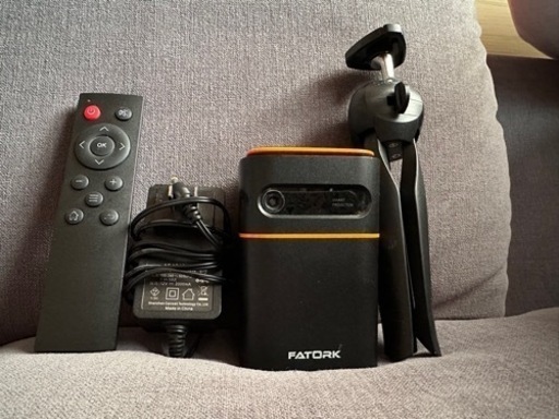 プロジェクター小型　FATORK