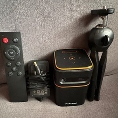 プロジェクター小型　FATORK 