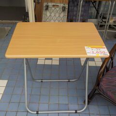 ID127919　テーブル