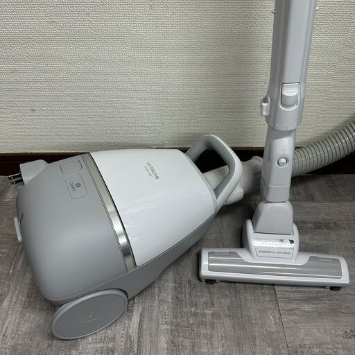 HITACHI CV-KV70K 2023年製 紙パック式掃除機