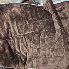 ラグマットとコタツ布団にもなる毛布のセット 180×180cm