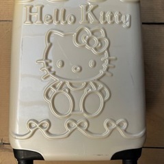 お話中キティちゃんのスーツケース
