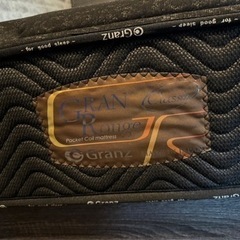 代理出品　セミダブルベッド