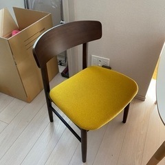 カリモク60チェア　家具  椅子