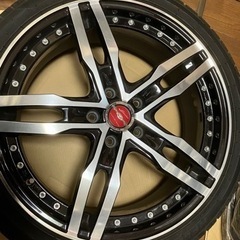 １９インチ　タイヤホイール