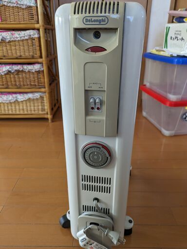 デロンギ　オイルヒーター