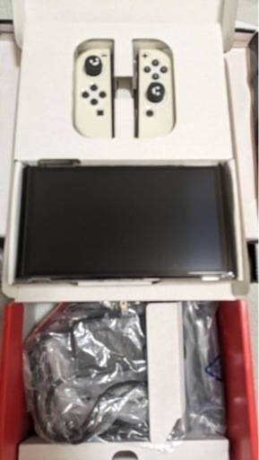 任天堂Switch 有機el ホワイト プロコン付き 未使用品もあり