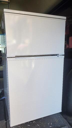 高年式 小型2ドア冷蔵庫90㍑