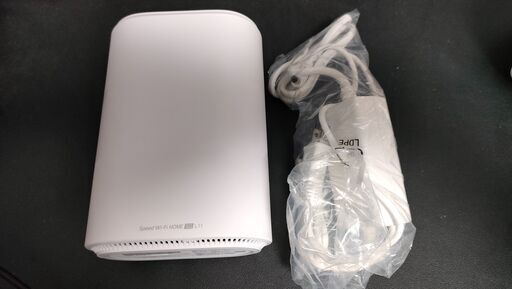 Wi-Fiルーター(Speed Wi-Fi HOME 5G L11)
