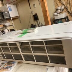 ☆中古￥18,800！ダイキン 8畳用2.5kwルームエアコン 家電 2018年製 
