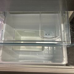 ☆中古￥14,800！HITACHI　154㍑2ドア冷蔵庫　家電　RL-154KA型　2020年製　幅48㎝ｘ奥行58㎝ｘ高さ127㎝　【BC030】