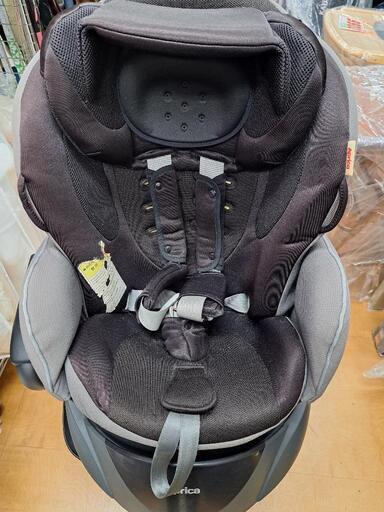 中古　新生児～4歳　チャイルドシート
