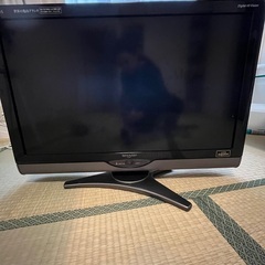 (ジャンク品)シャープテレビ2011年