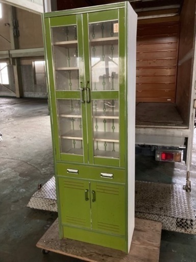 昭和レトロ☆食器棚☆