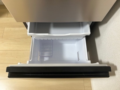 3/22まで引き取り可能な方】日立冷蔵庫