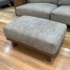 【トレファク神戸南店】HIRASHIMA カウンターテーブルソファー オットマン付【取りに来られる方限定】 トレファク神戸南店】HIRASHIMA カウンターテーブルソファー