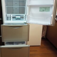 10KgPanaドラム、日立3ドア冷蔵庫他神戸市～大阪近郊＋8000円で 