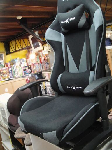 セール中につき、通常特価12,078円より20％引きの9,662円!　　GALAXHEROゲーミング座椅子　マット付