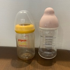 赤ちゃん　哺乳瓶