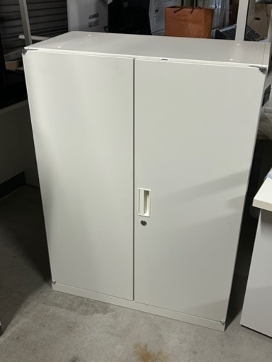 ☆スチールキャビネット　幅80cm 高110cm