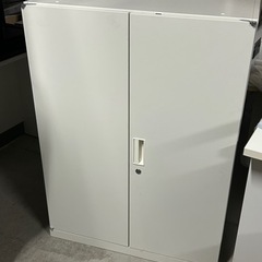 ☆スチールキャビネット　幅80cm 高110cm