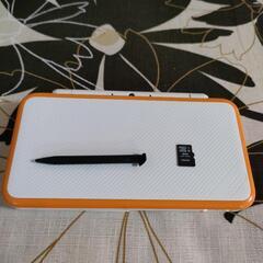 Newニンテンドー2DSLL ホワイト✕オレンジ  USED  美品